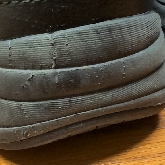 New Balance 928v3 Black Sneakers - Picture 5 of 9